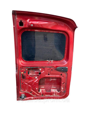 Задняя левая дверь Renault (RVI) 6001548858