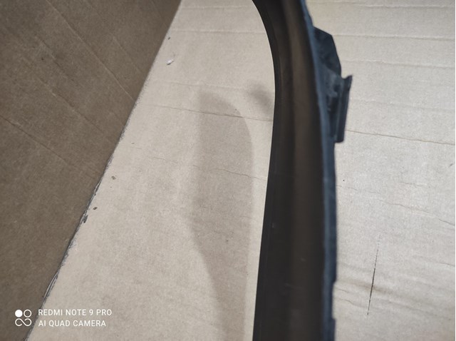  Tesla Motors 104797600C