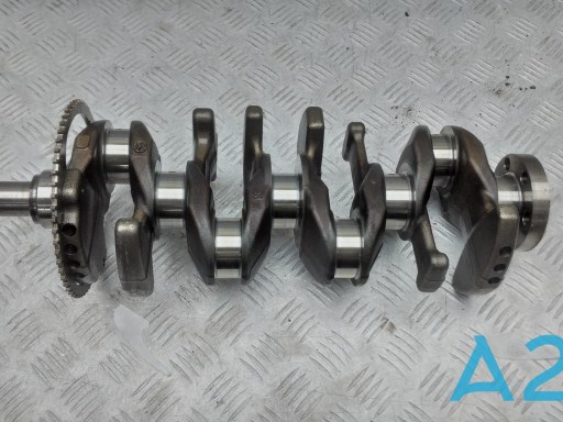 PY0211300 Mazda Коленвал двигателя