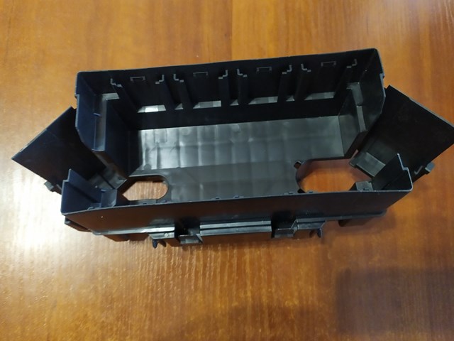 Купить 243826RA1A Nissan/Infiniti Крышка блока предохранителей