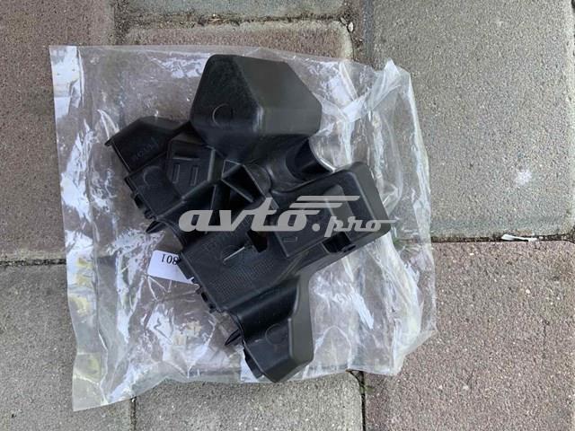 Кронштейн бампера переднего правый 32B20714 Polcar