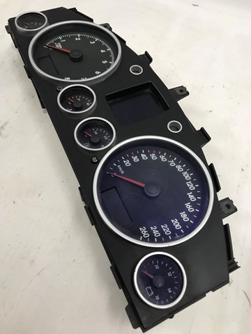 Приборная доска VAG 7L6920870