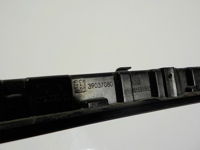 Sinal de parada traseiro adicional para Opel Astra K 