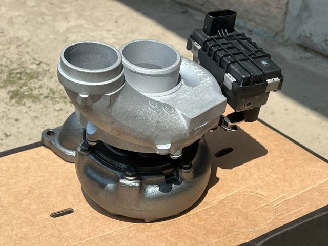 Турбокомпрессор Mercedes 6420901100