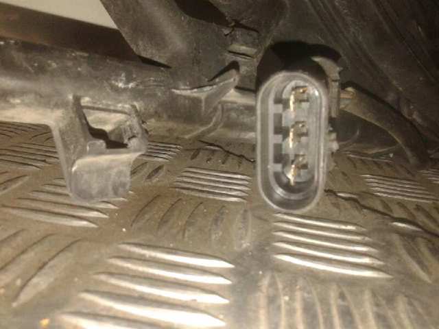 Купить 52406446 Opel 