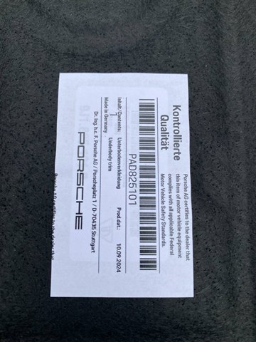  PAD825101 Porsche