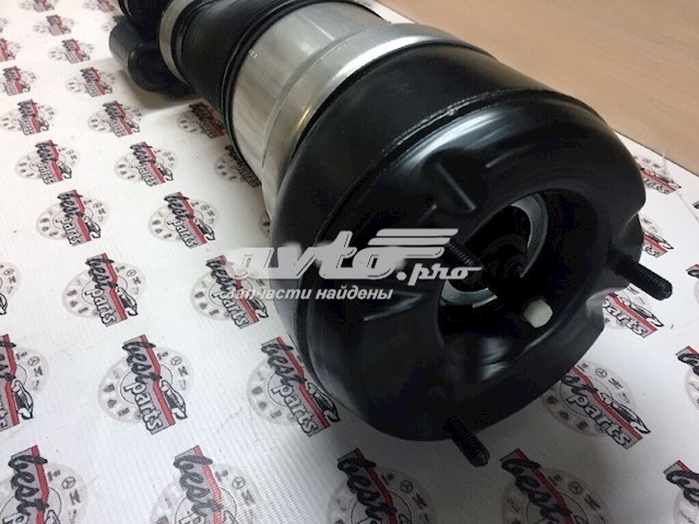 A222320821380 Mercedes Амортизатор передней подвески правый