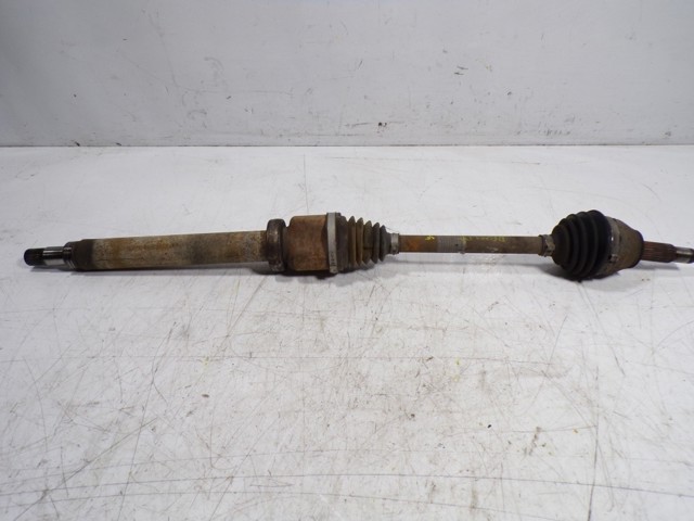 Правая полуось 1822704 Ford
