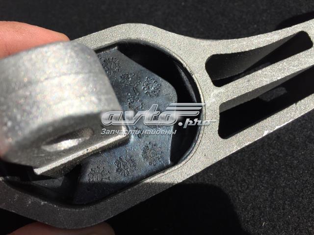 Левая подушка двигателя 51813607 Fiat/Alfa/Lancia