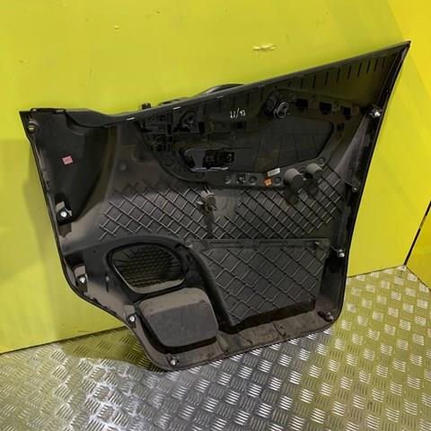 Купить 809010678R Renault (RVI) Пластик