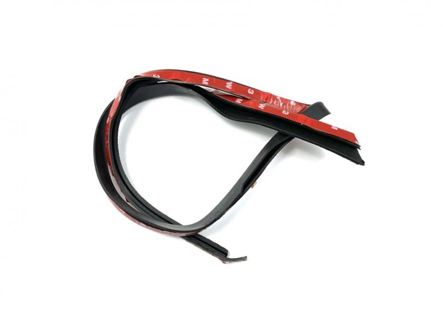 Уплотнитель фары левой T118402251BA Chery