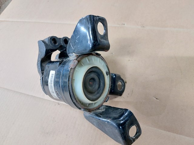 Опора двигателя Ford DG936F012AF