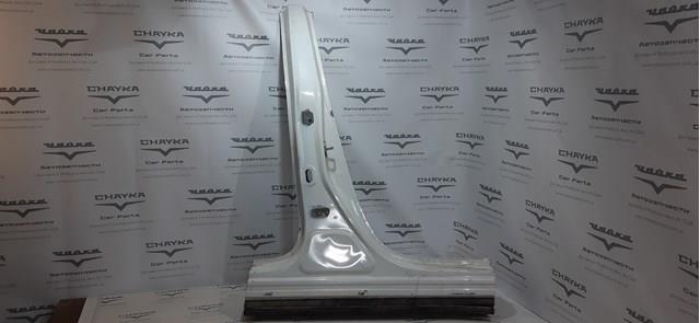 KB7W70360A Mazda Стойка центральная, правая