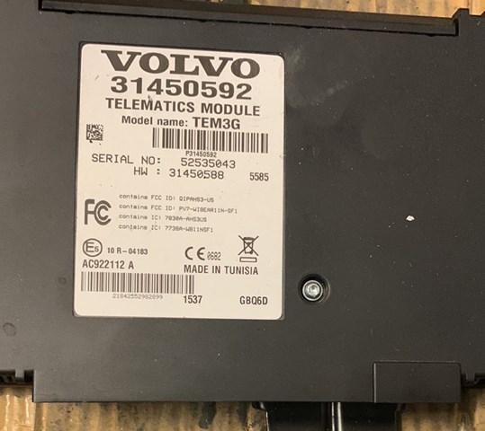 31450592 Volvo 