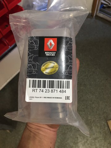 Клапан регулировки давления масла 7423871484 Renault (RVI)