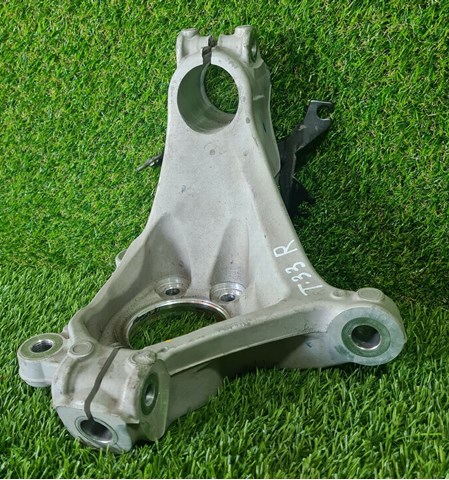 Цапфа (поворотный кулак) передний правый Nissan/Infiniti 400146RA0A цена, от 190.04 USD