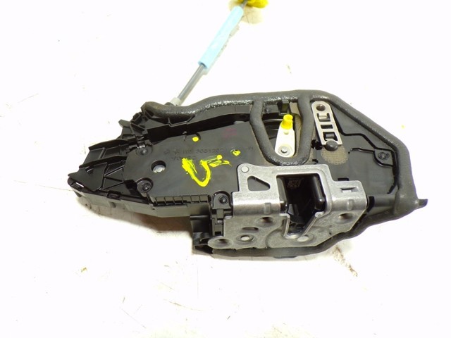 7956142 BMW Внутренний дверной замок