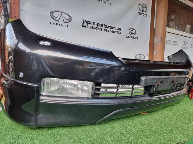 Передний бампер 5211960996 Toyota