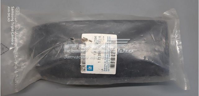 90597596 Opel placa sobreposta debaixo de lanterna traseira direita