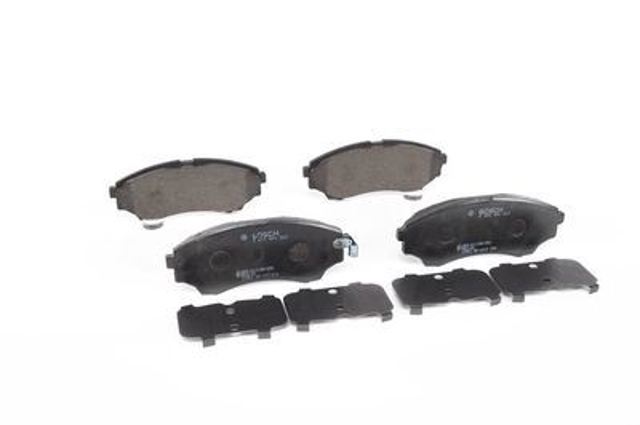 Передние тормозные колодки 986494323 Bosch