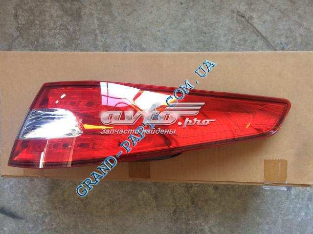 Купить 924022T120 Hyundai/Kia Фонарь задний правый, внешний