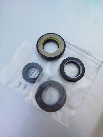 Kit de reparação da cremalheira da direção (do mecanismo), (kit de vedantes) para Nissan Sunny II N13