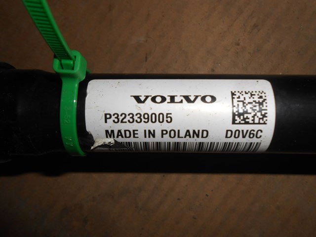 36011621 Volvo 