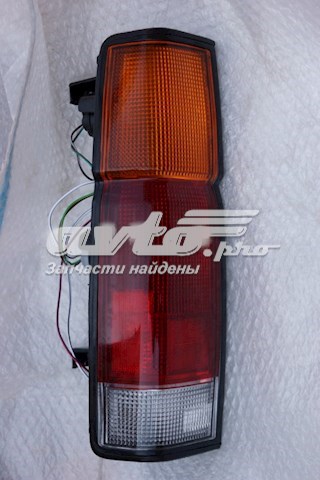 Купить B655523G05 Nissan/Infiniti Левый стоп