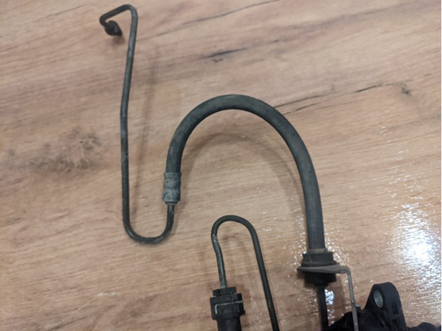 6Q1721465T VAG Tubo de embrague original y equivalente