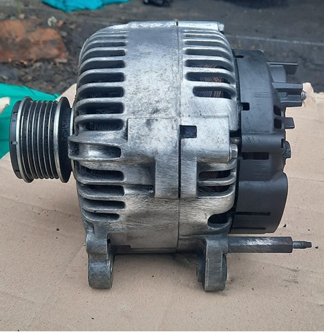 Автомобильный генератор VALEO 021903026L цена, от 59.46 USD