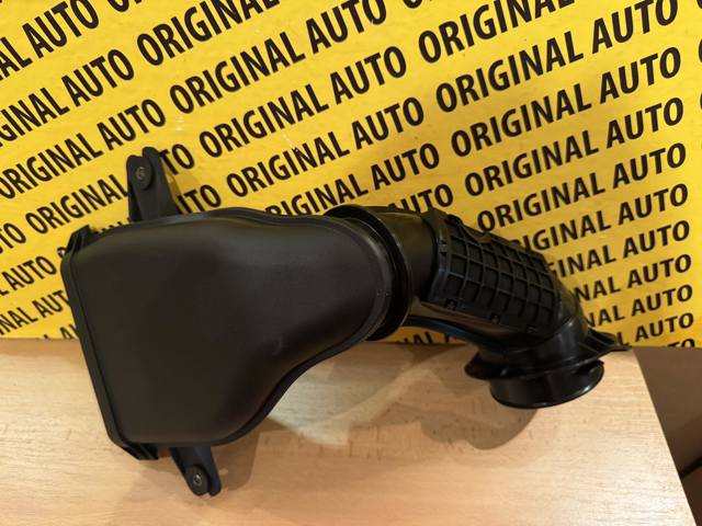 Воздухозаборник воздушного фильтра Mazda T30713200A цена, от 108.32 USD