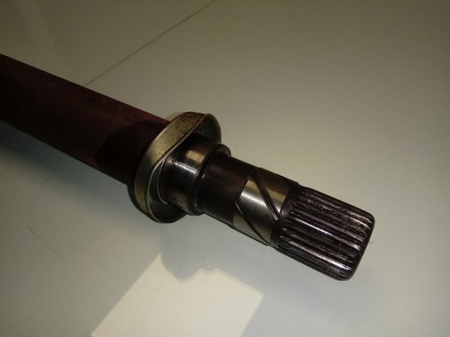 Купить 391009996R Renault (RVI) Внешняя граната