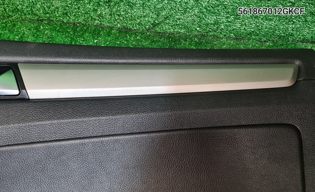 Купить 561867012GKCF VAG Обшивка передней двери правой