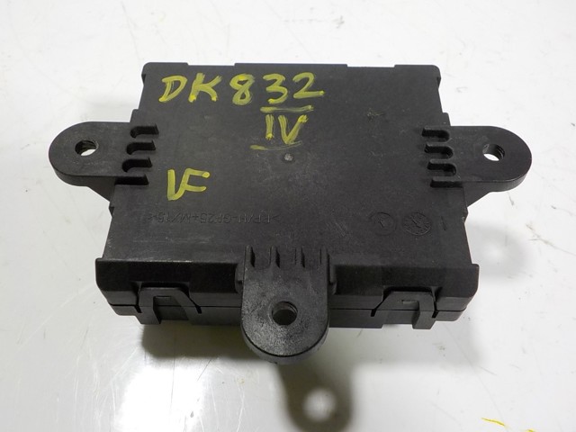  Land Rover LR095501 цена, от 84.65 USD
