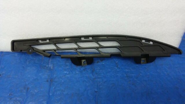 863681R000 Hyundai/Kia Кронштейн решетки радиатора