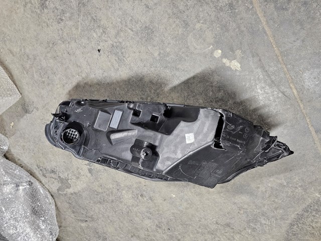 Правая блок фара Jaguar T2H57021 цена, от 889.83 USD