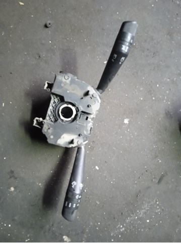 735504296 Fiat/Alfa/Lancia Левый подрулевой переключатель