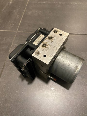 Блок АБС 4454005120 Toyota