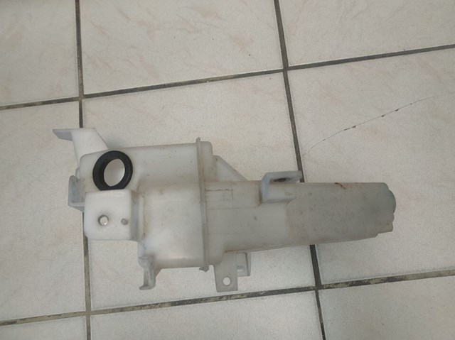 Купить D10E67480 Mazda 