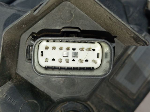 2278796 Ford Фара