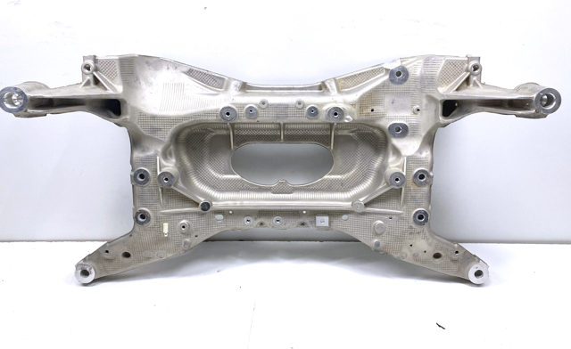 Передняя балка Land Rover LR134730 цена, от 296.28 USD
