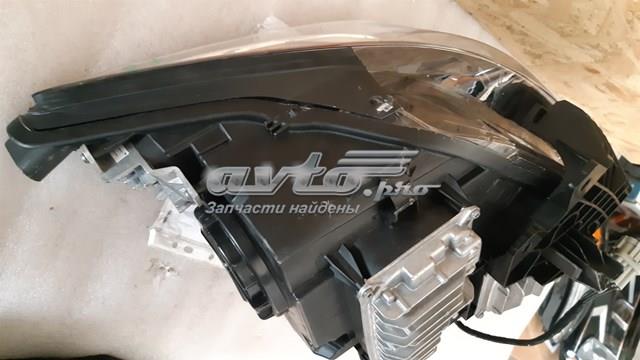 Правая фара 260105DC3B Nissan/Infiniti