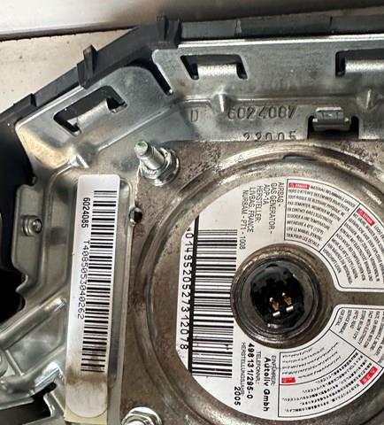 Подушка безопасности водителя 4400A244XA Mitsubishi