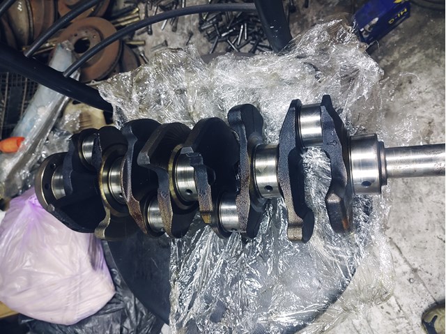  Коленвал Citroen C5 1