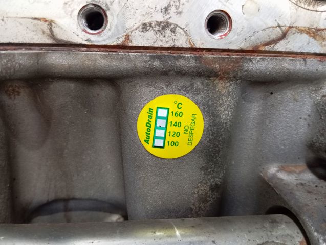Купить D4204T4 Volvo Двигатель голый
