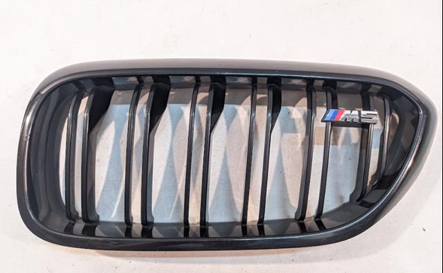 Купить 8063173 BMW Решетка радиатора левая