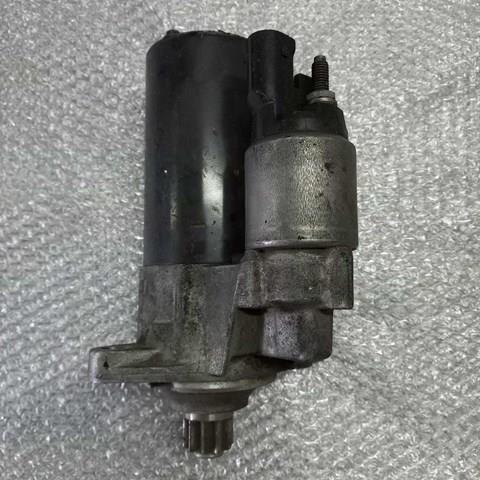  1005831332 VAG