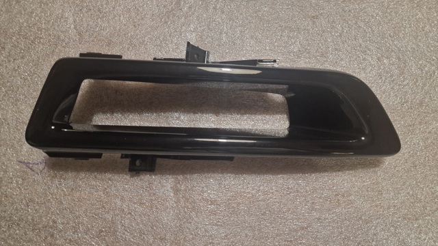  Land Rover LR061234