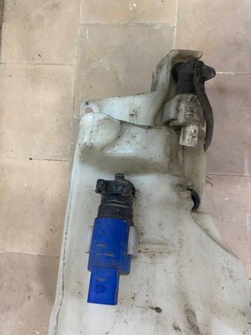 Купить LR093441 Land Rover 