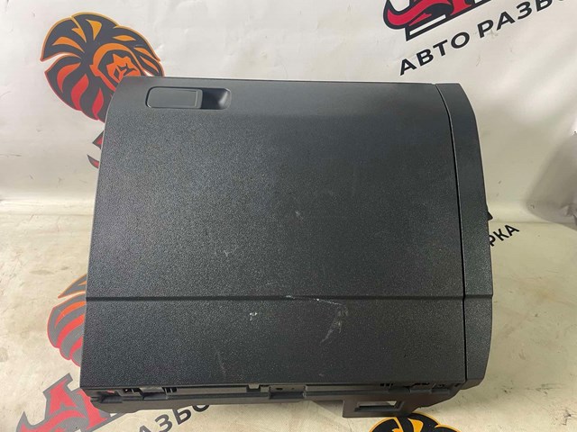 Перчаточный ящик VAG 5NN857114A82V